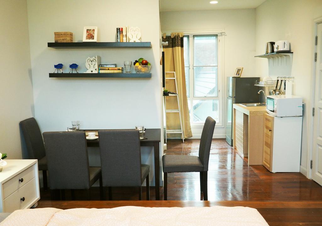 The Serene House Bangkok Exterior photo