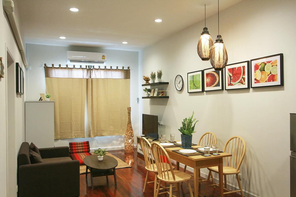 The Serene House Bangkok Exterior photo